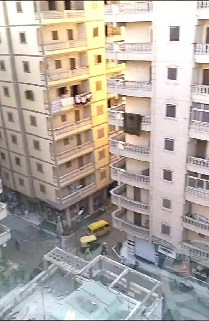 https://aqarmap.com.eg/ar/listing/7100983-for-rent-alexandria-al-agamy-el-hanouvel-hussein-waly-st
