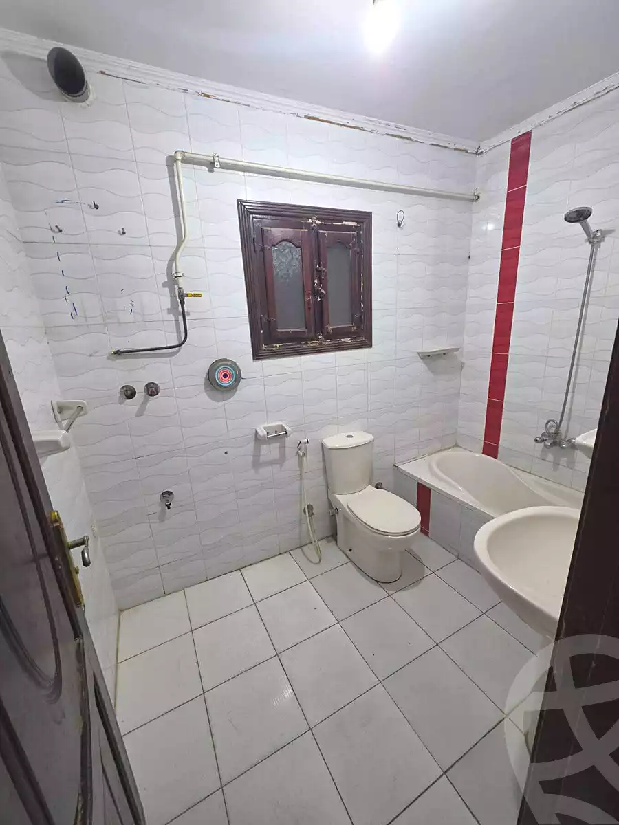 https://aqarmap.com.eg/ar/listing/7100980-for-rent-cairo-ain-shams-ain-shams-el-sharkia-el-eshrein-stt