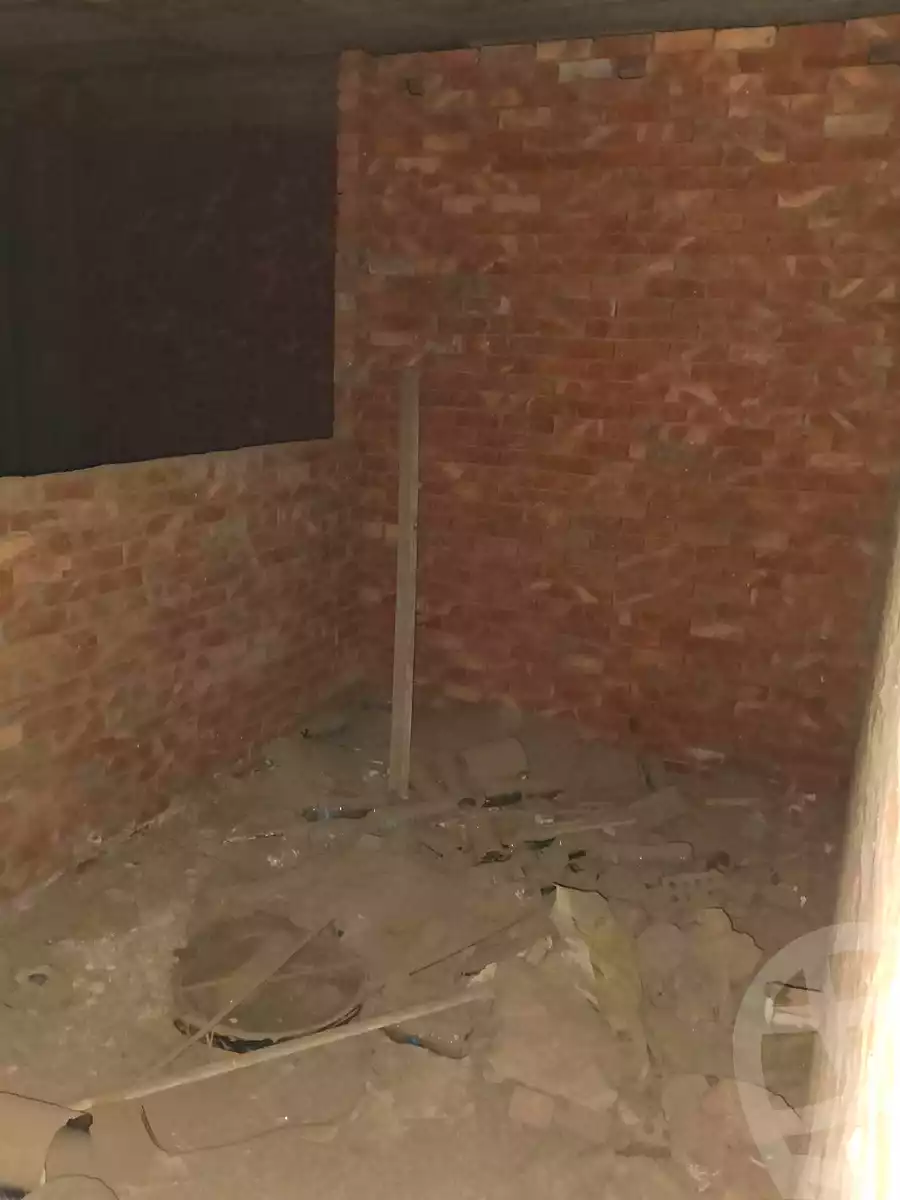 https://aqarmap.com.eg/en/listing/7101020-for-sale-cairo-helwan-hadayek-helwan-nile-corniche-st