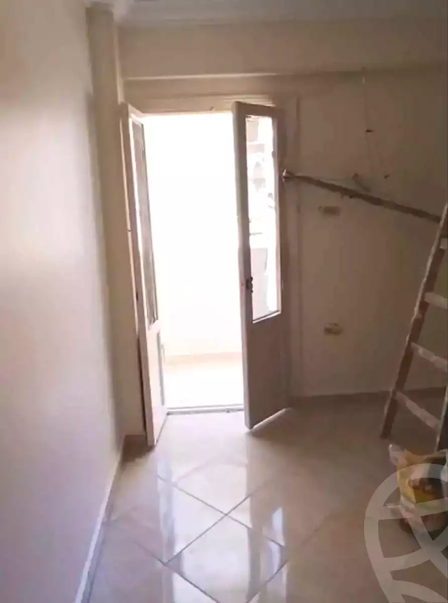 https://aqarmap.com.eg/ar/listing/7101037-for-sale-alexandria-sydy-bshr-sydy-bshr-bhry-gamal-abd-el-nasir-st