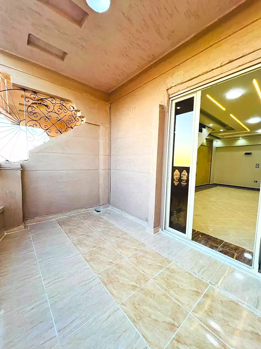 https://aqarmap.com.eg/ar/listing/7101088-for-sale-alexandria-al-agamy-shataa-el-nakheel