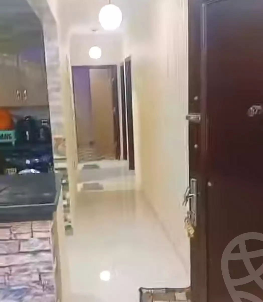 https://aqarmap.com.eg/ar/listing/7101110-for-sale-cairo-nozha-2-el-khamseen-st