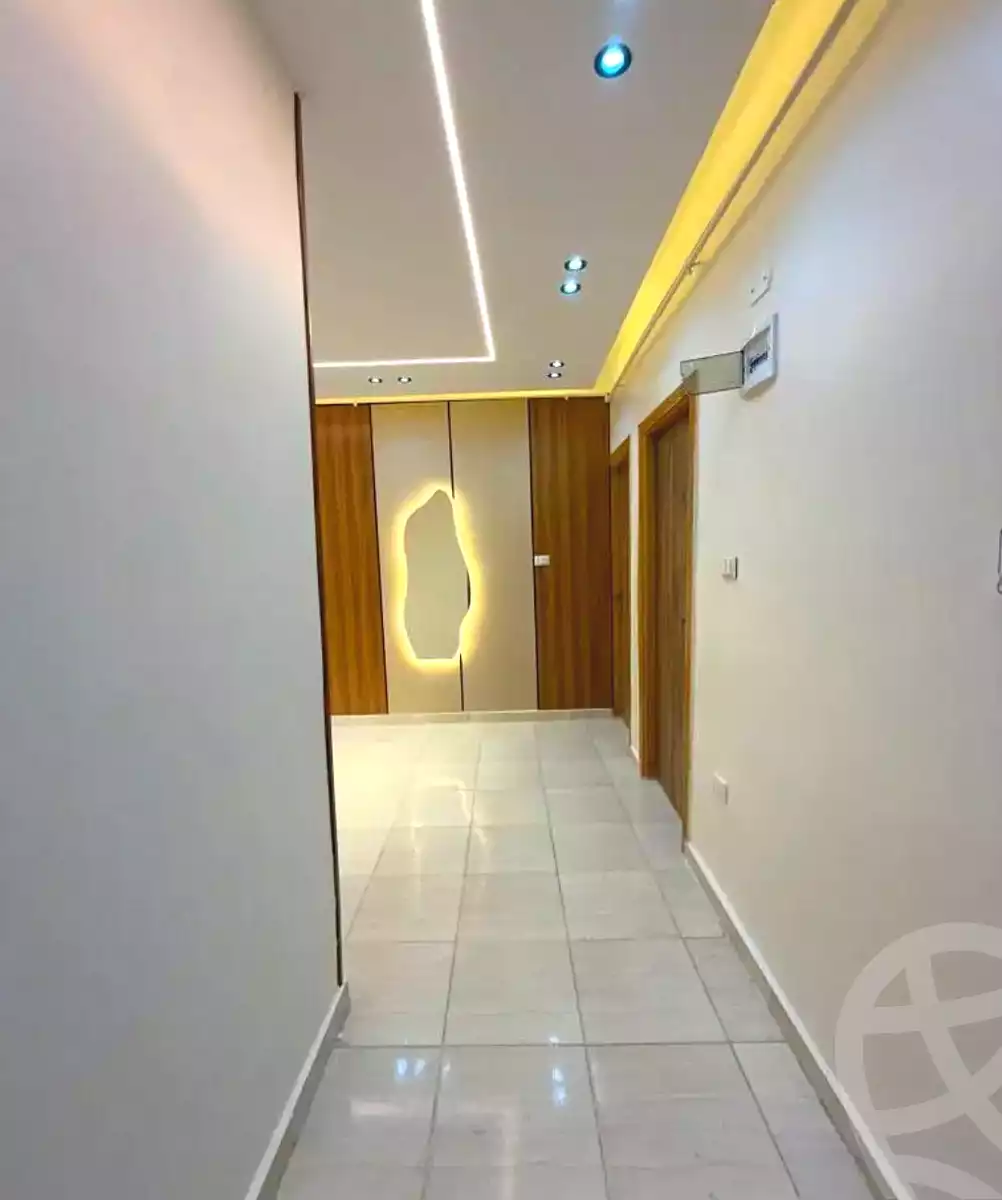 https://aqarmap.com.eg/ar/listing/7101139-for-sale-alexandria-al-agamy-lbytsh-bianchiii