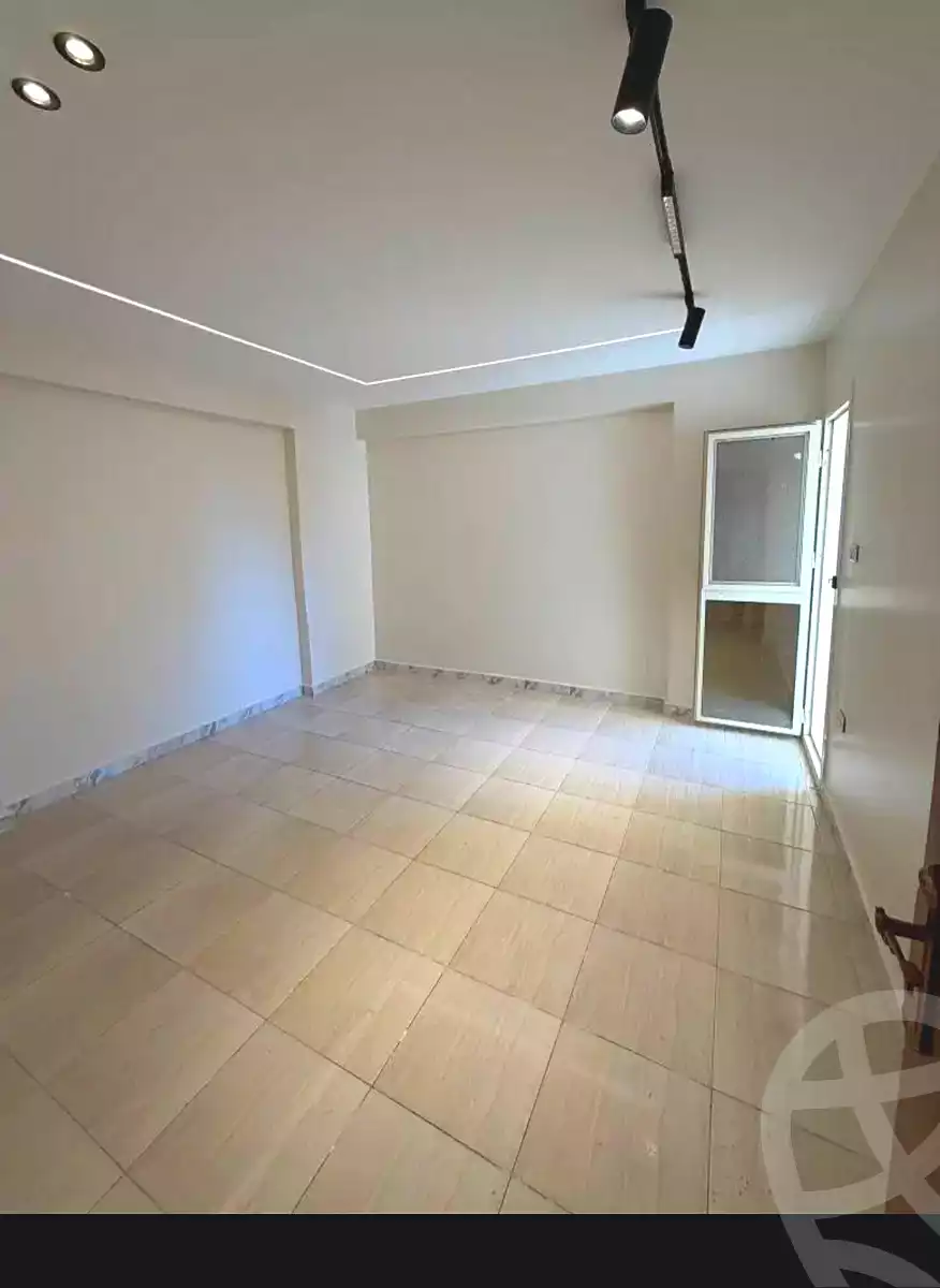 https://aqarmap.com.eg/ar/listing/7101139-for-sale-alexandria-al-agamy-lbytsh-bianchiii