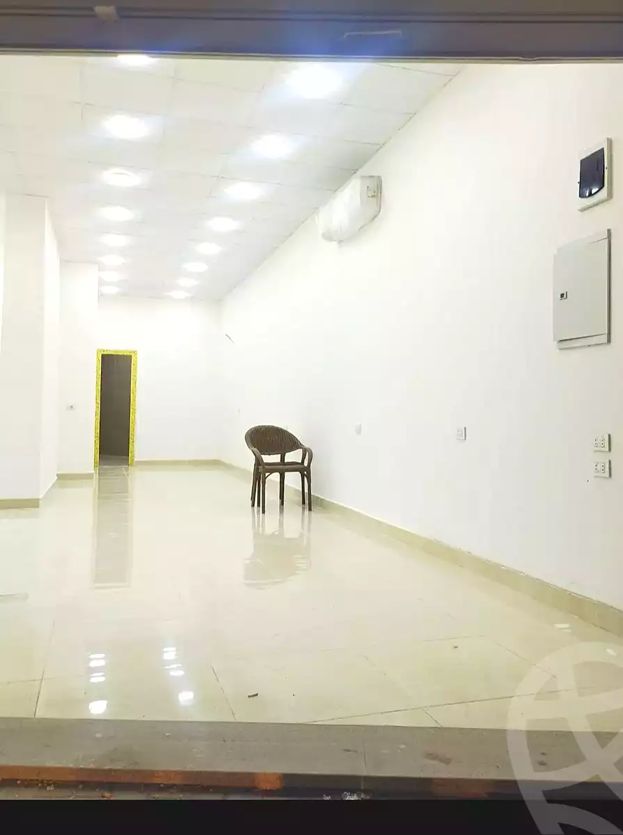 https://aqarmap.com.eg/ar/listing/7101146-for-rent-alexandria-el-mandara-shr-30