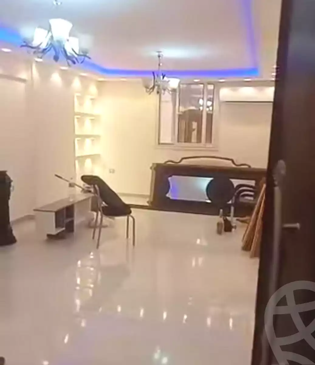 https://aqarmap.com.eg/ar/listing/7101156-for-sale-cairo-elnozha-Streettt-27