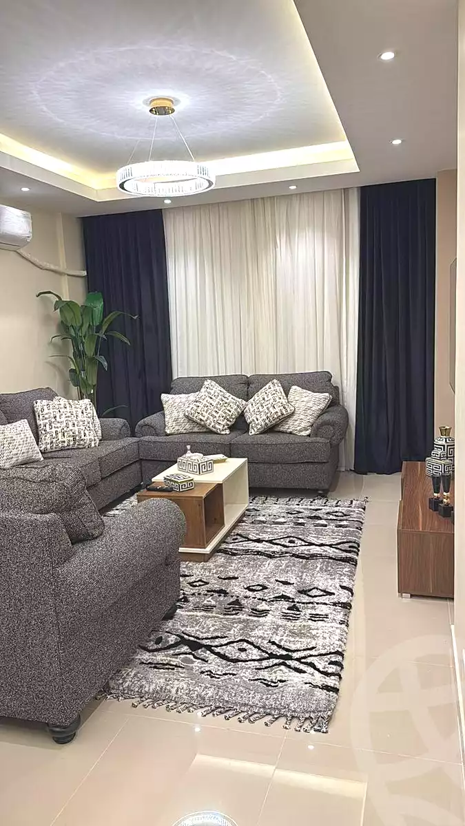 https://aqarmap.com.eg/ar/listing/7101279-for-sale-cairo-new-cairo-compounds-the-address-east