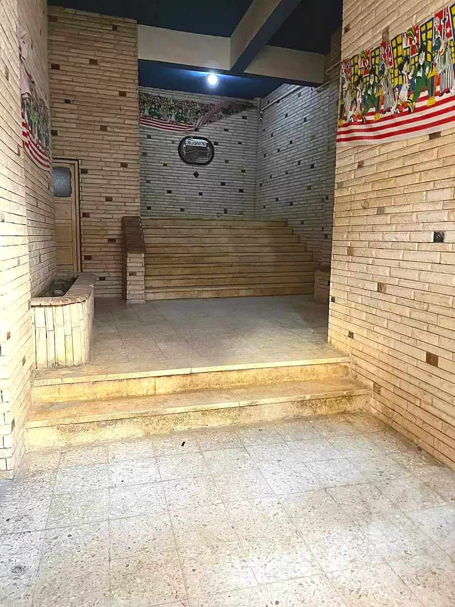https://aqarmap.com.eg/en/listing/7101364-for-sale-alexandria-al-agamy-el-hanouvel-el-madina-el-monawwara-st