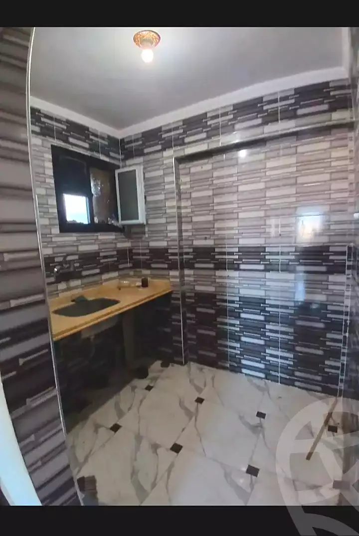 https://aqarmap.com.eg/ar/listing/7101470-for-sale-alexandria-el-asafra-seyam-st