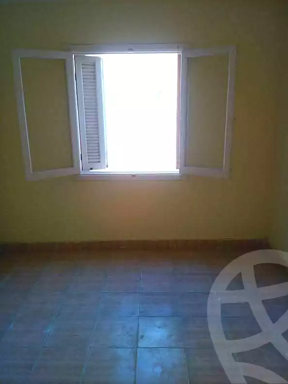 https://aqarmap.com.eg/en/listing/7101703-for-sale-cairo-helwan-el-ezba-el-qebliah-city-of-heroes