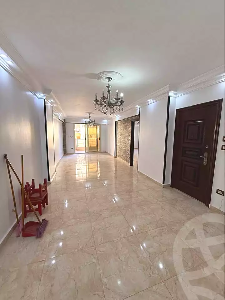 https://aqarmap.com.eg/ar/listing/7101730-for-sale-alexandria-el-mandara-shr-jml-bd-lnsr