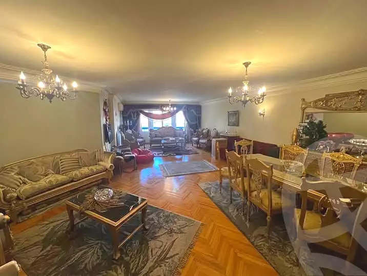 https://aqarmap.com.eg/ar/listing/7101781-for-sale-alexandria-glim