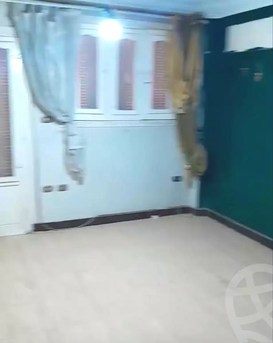 https://aqarmap.com.eg/ar/listing/7101836-for-sale-cairo-ain-shams-ain-shams-el-sharkia