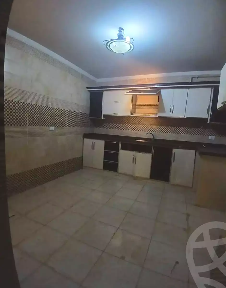 https://aqarmap.com.eg/ar/listing/7101954-for-sale-alexandria-lsywf-city-light-mall