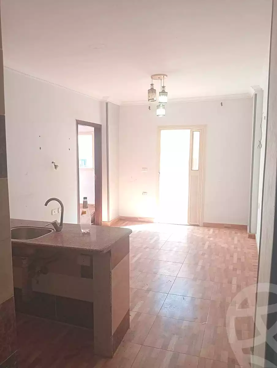https://aqarmap.com.eg/ar/listing/7101978-for-sale-alexandria-al-agamy-lbytsh-el-hanafeya-st
