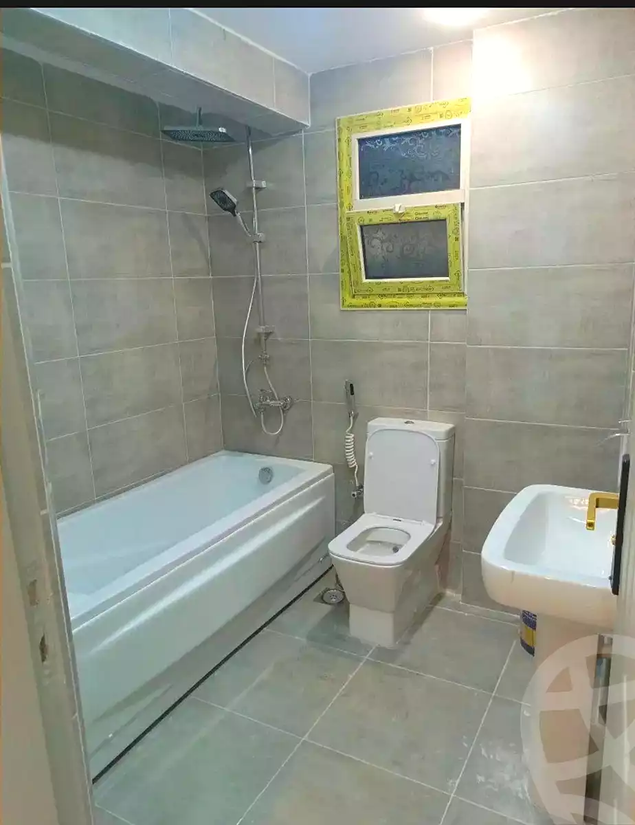 https://aqarmap.com.eg/en/listing/7102144-for-sale-alexandria-el-asafra-shr-jml-bd-lnsr