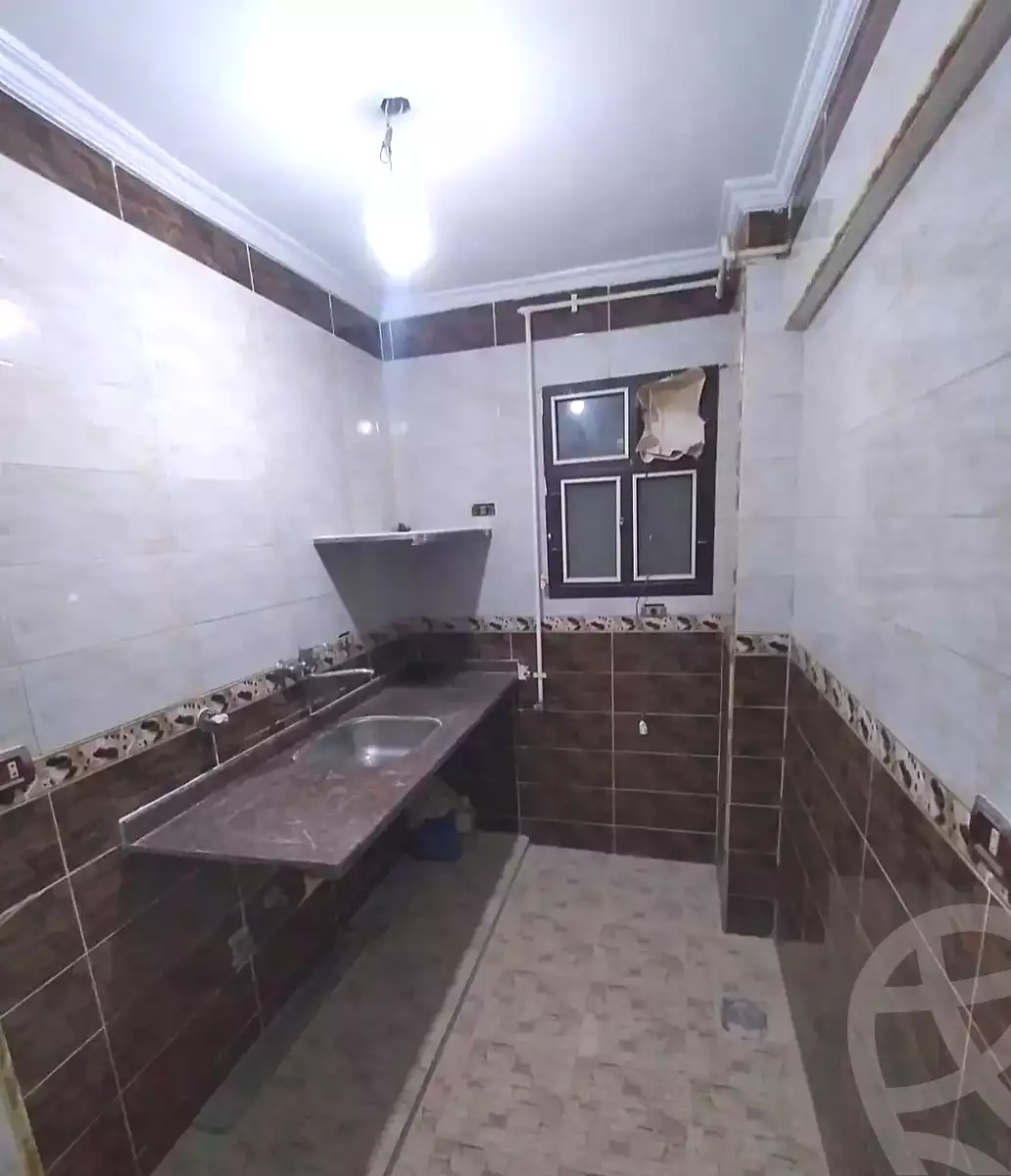 https://aqarmap.com.eg/ar/listing/7102156-for-sale-alexandria-lsywf-el-falki