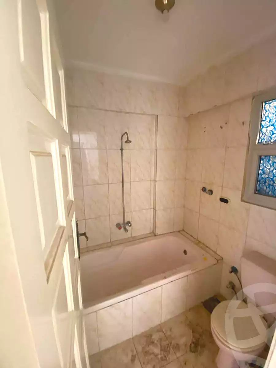 https://aqarmap.com.eg/ar/listing/7102215-for-sale-alexandria-al-agamy-el-hanouvel-al-haded-we-al-soulb-st
