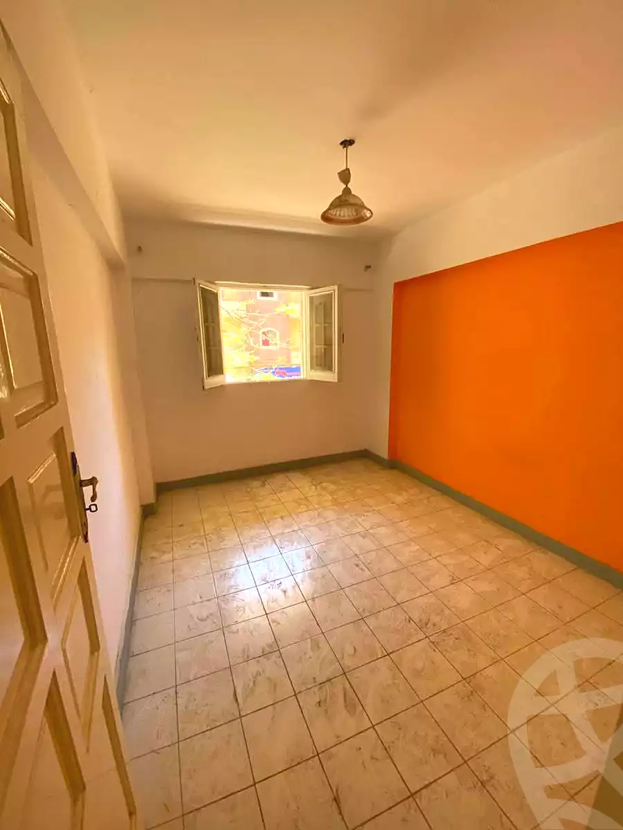 https://aqarmap.com.eg/ar/listing/7102215-for-sale-alexandria-al-agamy-el-hanouvel-al-haded-we-al-soulb-st