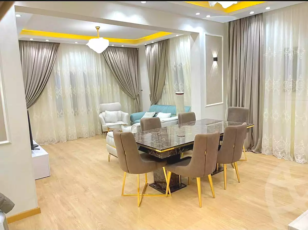 https://aqarmap.com.eg/ar/listing/7102472-for-sale-alexandria-al-agamy-lbytsh-el-saleheen-mosque-st