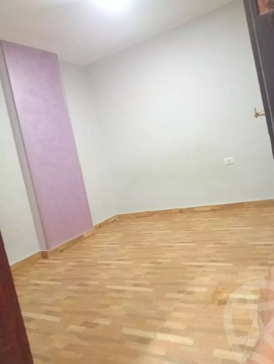 https://aqarmap.com.eg/ar/listing/7102747-for-sale-alexandria-al-agamy-lbytsh-el-hanafeya-st