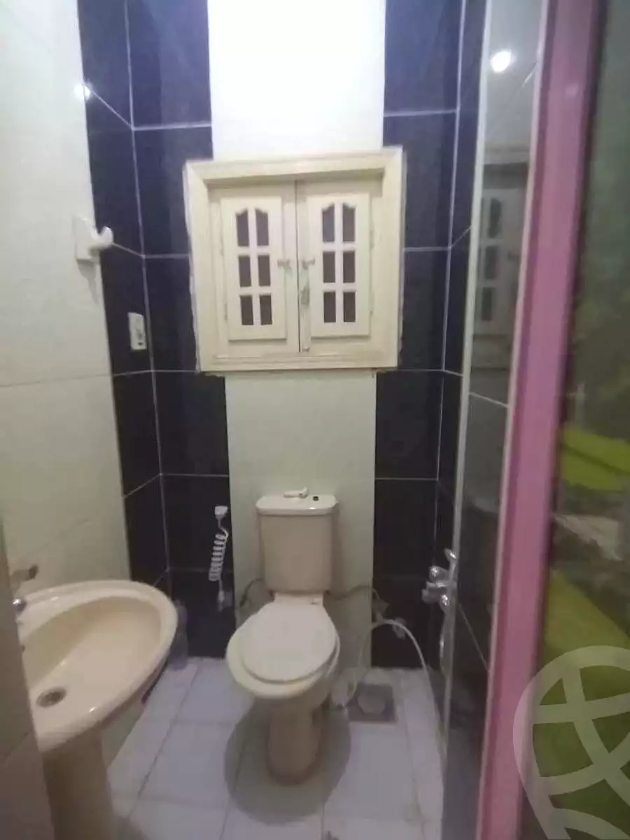 https://aqarmap.com.eg/en/listing/7102773-for-rent-cairo-el-haram-shareaa-khatem-el-morsalen