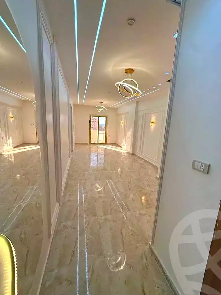https://aqarmap.com.eg/en/listing/7102895-for-sale-alexandria-al-agamy-el-hanouvel-el-attar-st