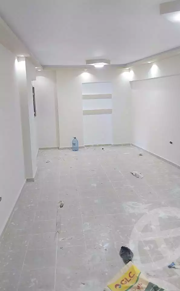 https://aqarmap.com.eg/ar/listing/7103147-for-sale-alexandria-al-agamy-el-hanouvel