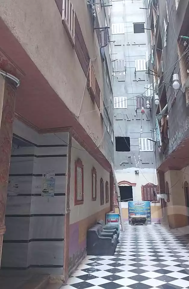 https://aqarmap.com.eg/ar/listing/7103147-for-sale-alexandria-al-agamy-el-hanouvel