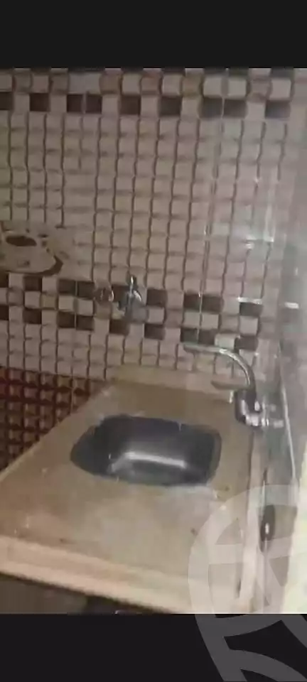 https://aqarmap.com.eg/en/listing/7103164-for-rent-alexandria-al-agamy-bw-ywsf
