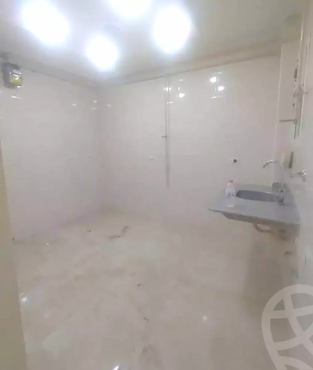 https://aqarmap.com.eg/en/listing/7103201-for-sale-alexandria-lsywf-shamaa