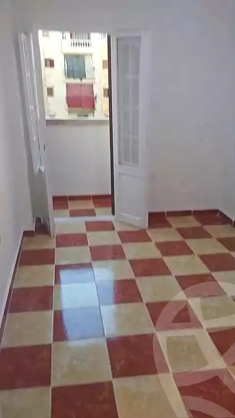 https://aqarmap.com.eg/en/listing/7103454-for-rent-alexandria-lsywf-el-falki