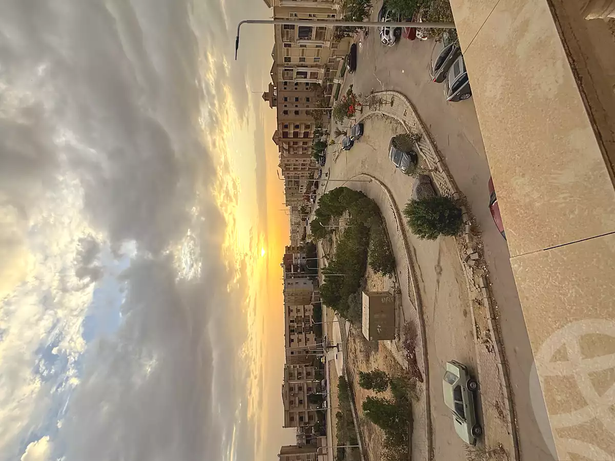 https://aqarmap.com.eg/ar/listing/7103475-for-sale-cairo-al-oubour-el-hay-el-talet