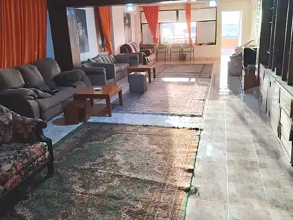 https://aqarmap.com.eg/ar/listing/7103690-for-rent-alexandria-al-agamy-lbytsh-shahr-al-assal-st