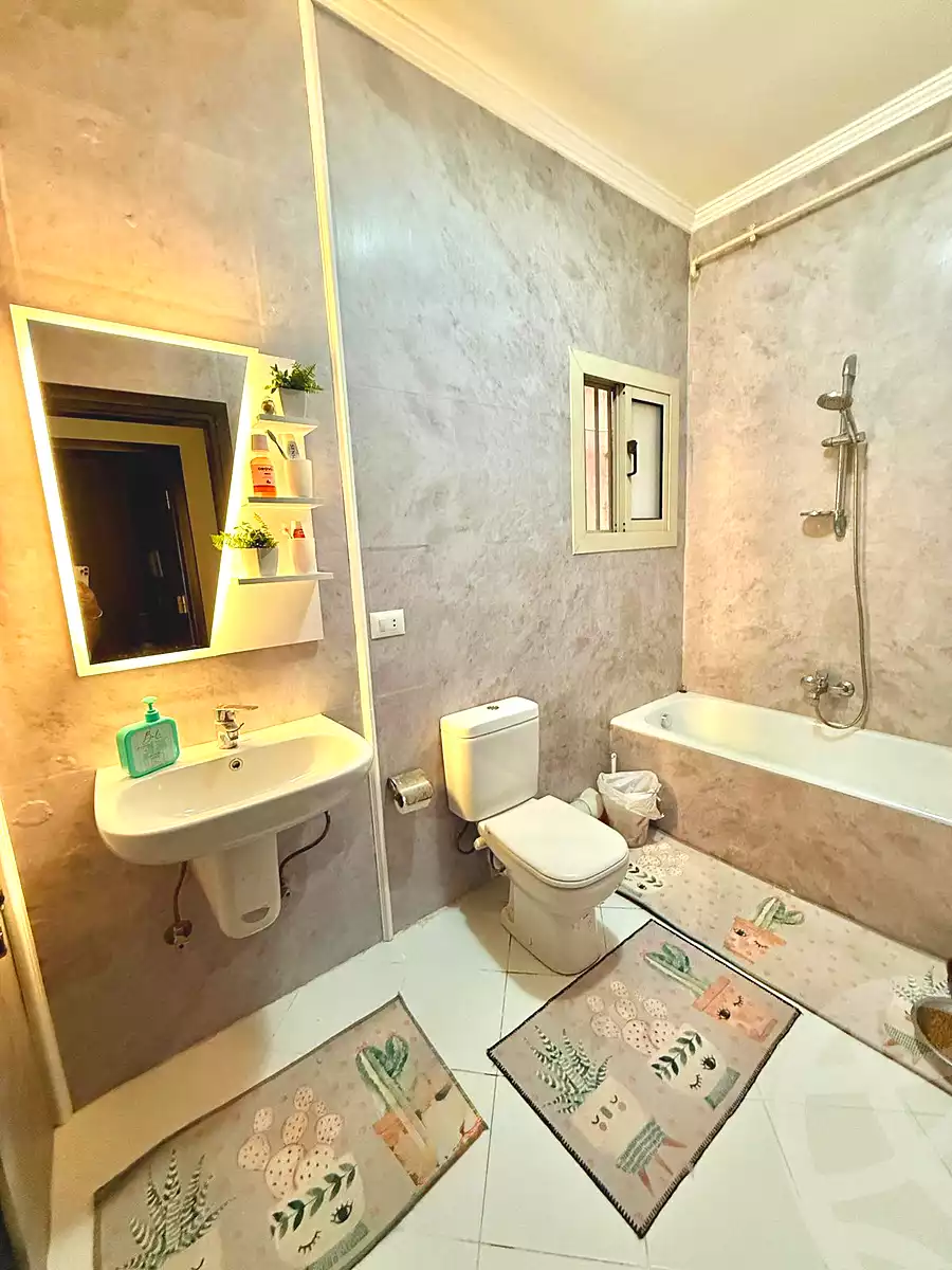 https://aqarmap.com.eg/ar/listing/7103735-for-sale-cairo-new-cairo-el-banafsg-el-banafsag-omarat-al-gabri-st