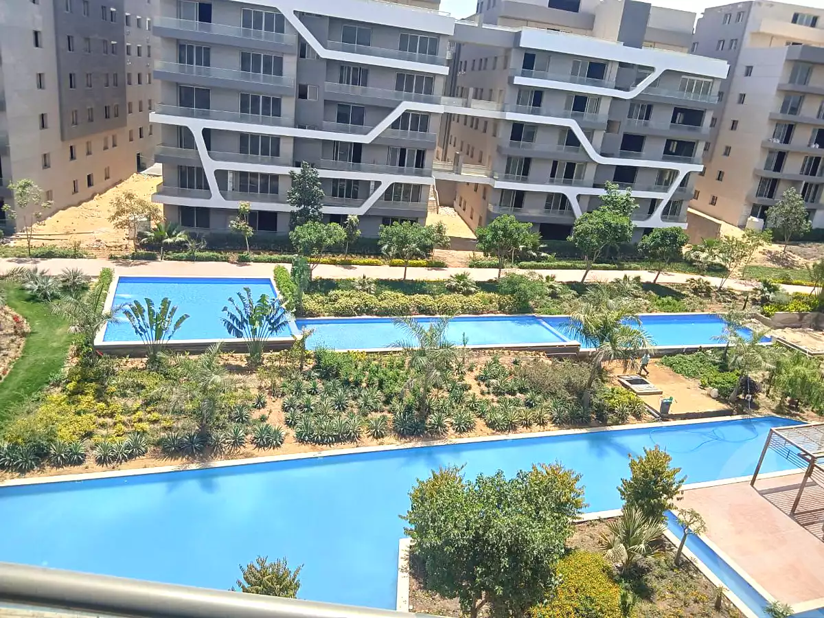 https://aqarmap.com.eg/ar/listing/7103590-for-sale-cairo-new-cairo-lmstqbl-syty-compounds-zyzyny-lmstqbl-rdk-llttwyr