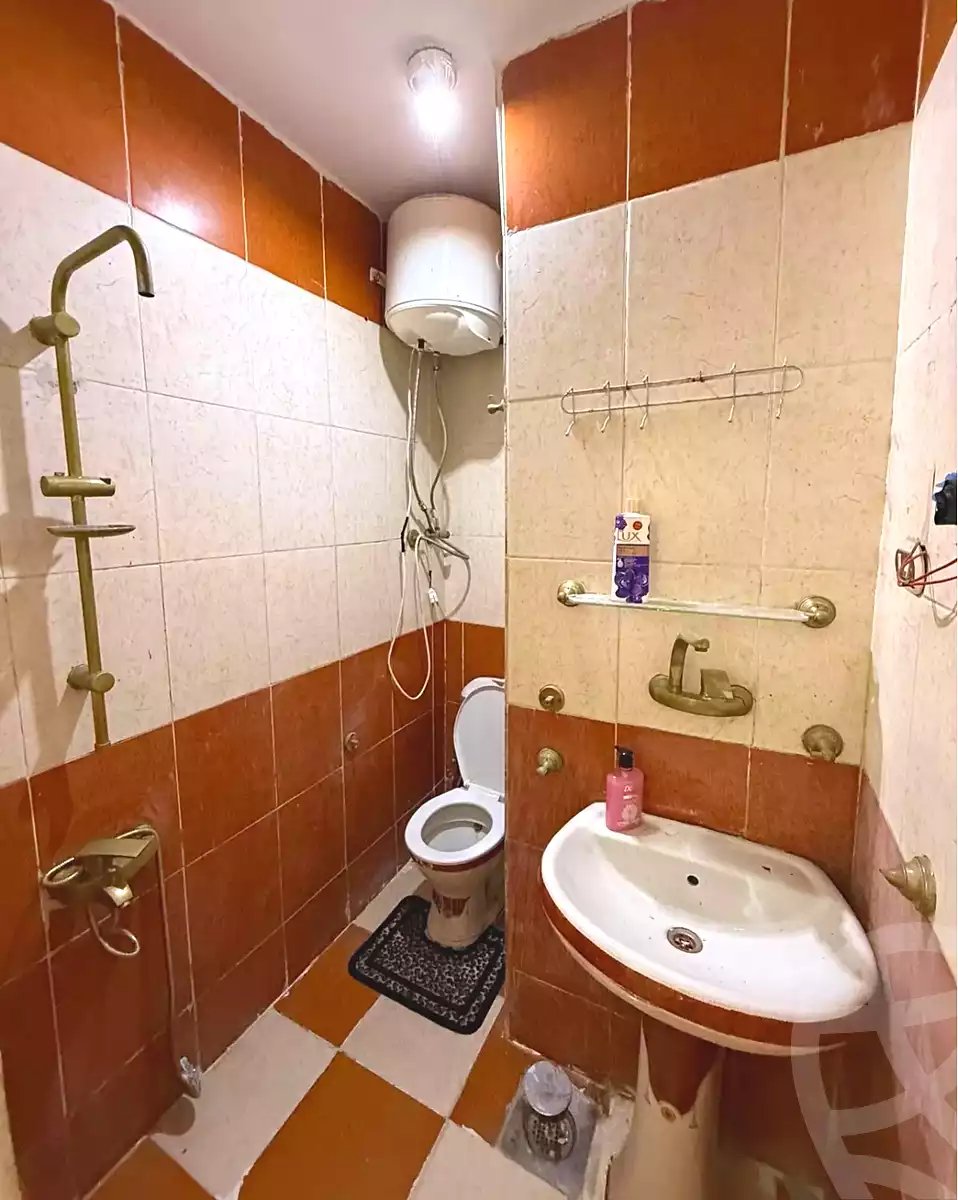 https://aqarmap.com.eg/en/listing/7103749-for-sale-alexandria-el-asafra-sadiqat-al-ketab-al-moqadas-st