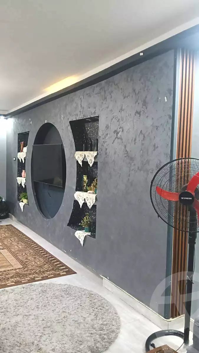 https://aqarmap.com.eg/en/listing/7103789-for-sale-cairo-helwan-ahmed-enci-st