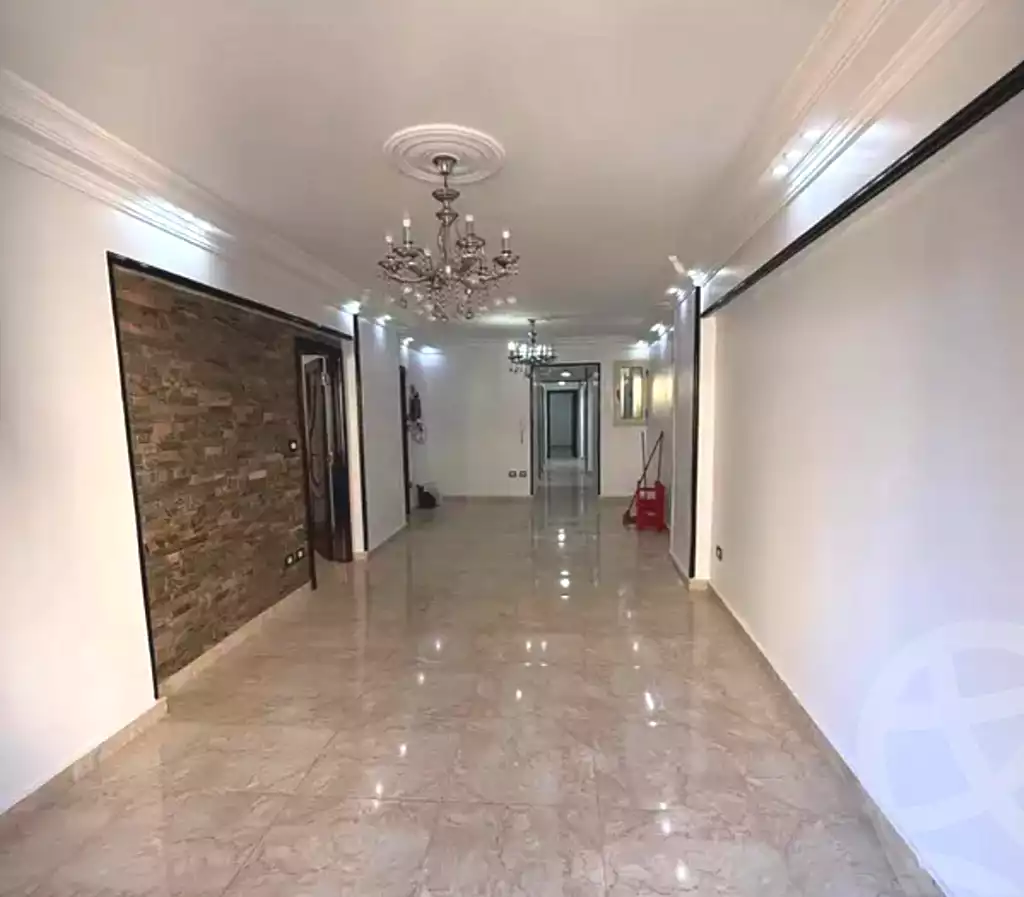 https://aqarmap.com.eg/ar/listing/7103802-for-sale-alexandria-el-mandara-shr-jml-bd-lnsr