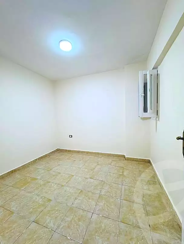 https://aqarmap.com.eg/ar/listing/7103987-for-sale-alexandria-al-agamy-el-kilo-21