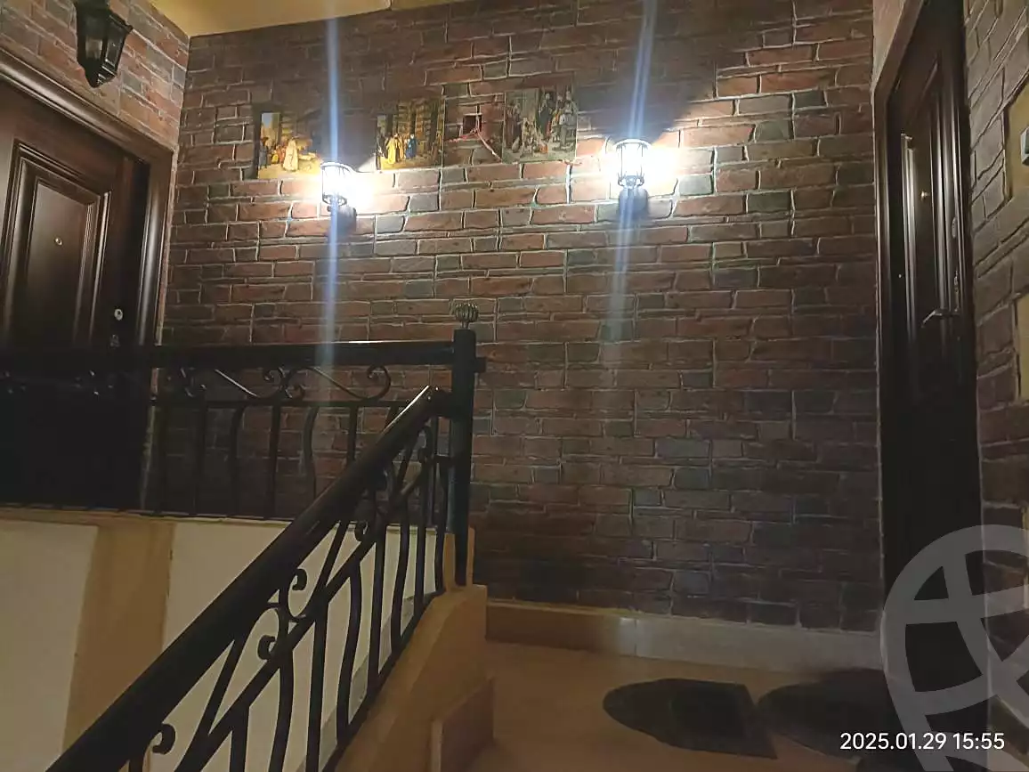 https://aqarmap.com.eg/ar/listing/7104042-for-sale-cairo-new-cairo-ganob-el-akadamiya-south-academy-z
