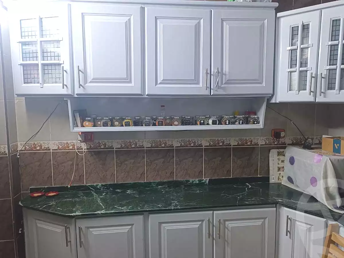 https://aqarmap.com.eg/ar/listing/7104176-for-sale-cairo-helwan-helwan-el-sharkeya-zaki-hawas-st