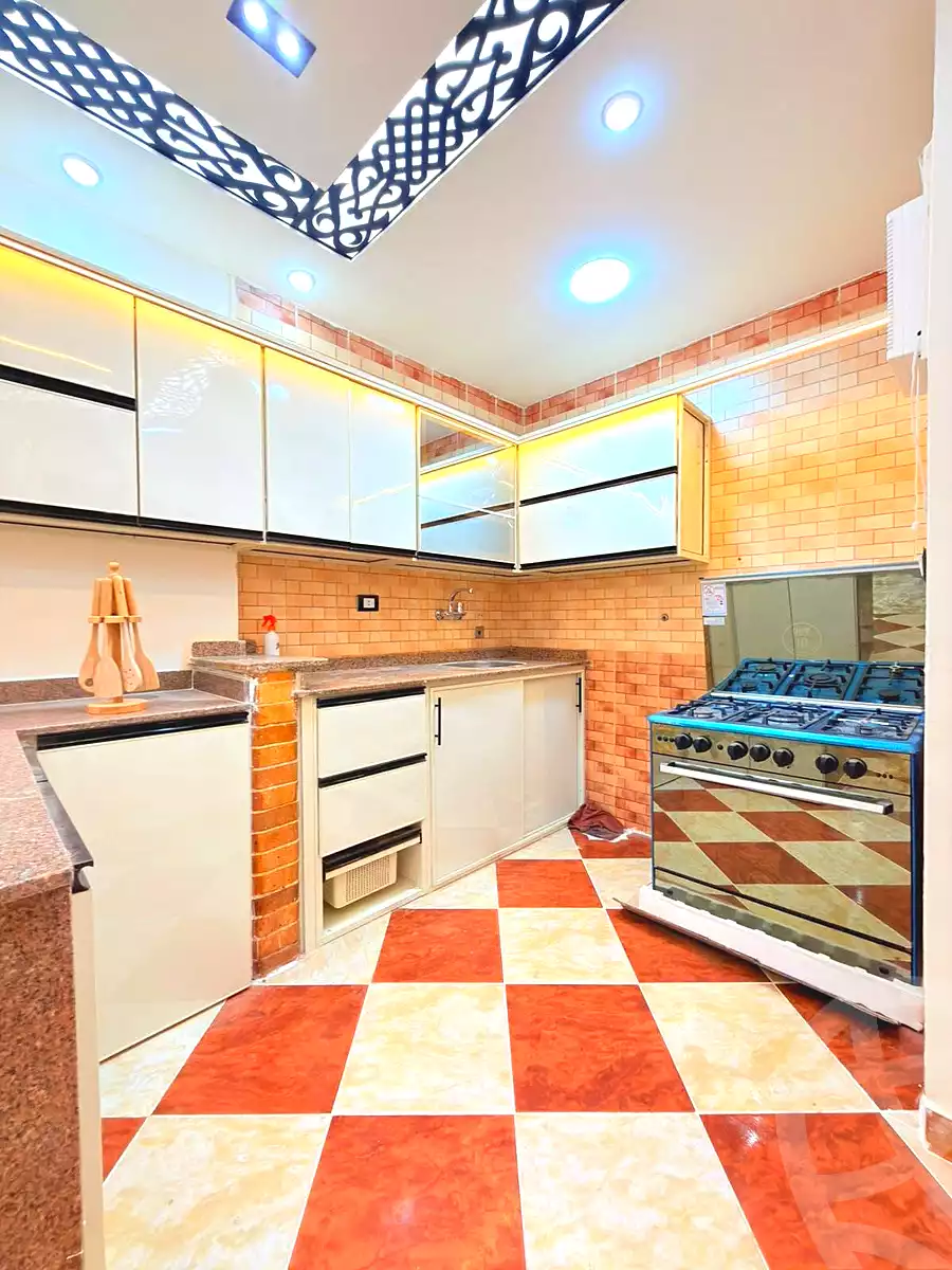 https://aqarmap.com.eg/ar/listing/7104398-for-sale-alexandria-al-agamy-shataa-el-nakheel