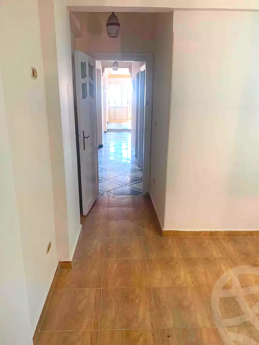 https://aqarmap.com.eg/ar/listing/7104759-for-sale-alexandria-lsywf-al-saaeh-sq