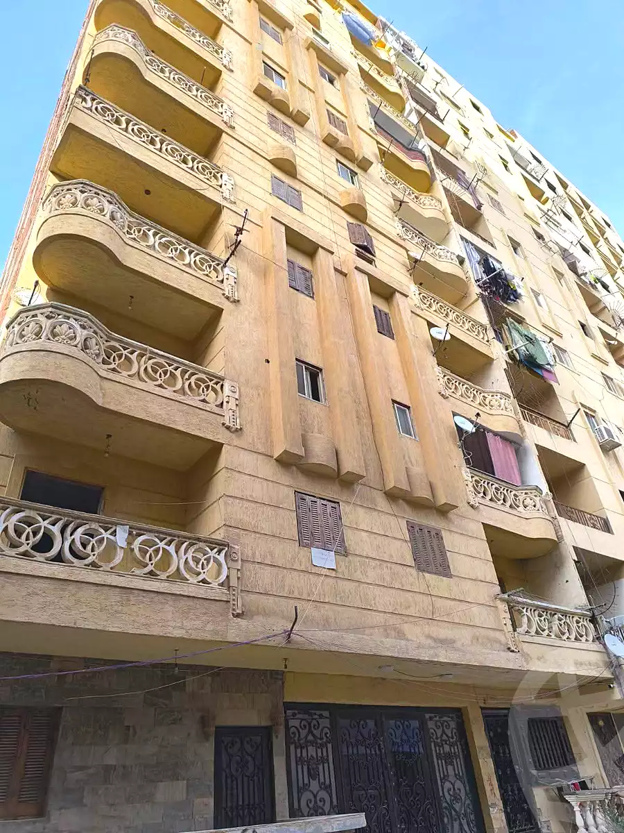 https://aqarmap.com.eg/ar/listing/7104841-for-sale-alexandria-al-agamy-lbytsh-bianchiii