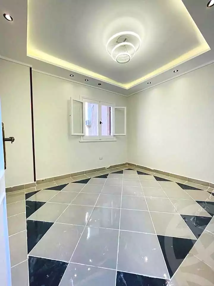 https://aqarmap.com.eg/ar/listing/7105117-for-sale-alexandria-al-agamy-shataa-el-nakheel