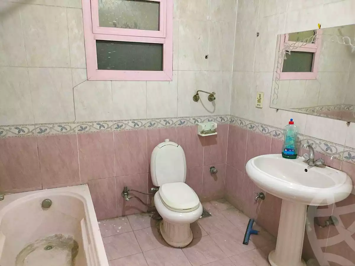 https://aqarmap.com.eg/en/listing/7105140-for-rent-cairo-faisal-shareaa-el-malek-fasel