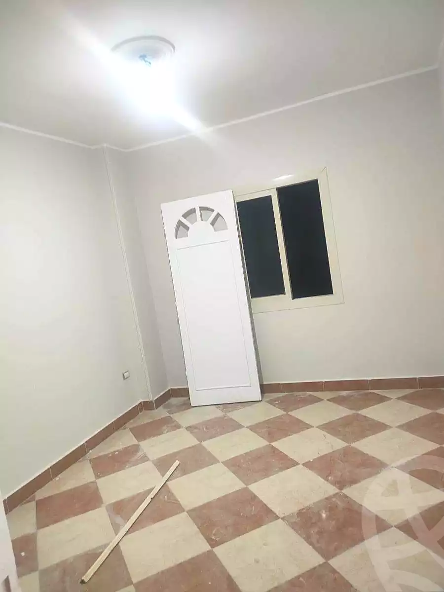 https://aqarmap.com.eg/en/listing/7105243-for-sale-cairo-helwan-helwan-el-sharkeya-latif-basha-st