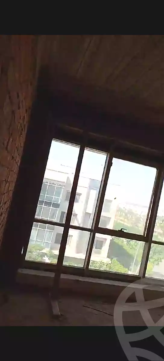 https://aqarmap.com.eg/en/listing/7105388-for-sale-cairo-new-cairo-compounds-galleria-moon-valley-compound-arabia