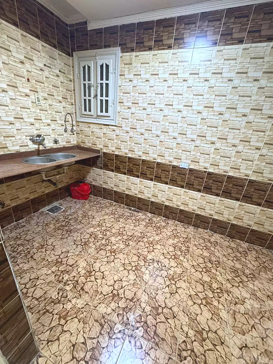 https://aqarmap.com.eg/en/listing/7105467-for-sale-cairo-el-haram-el-lebeny-soltan-khattab-st